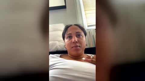 Snapshot of shockingtitz chatting on 26, 4, 2026 spanish princess online show from 26, 4, 2026
