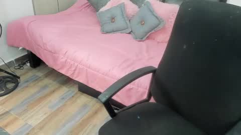 Shofia Beltran online show from 27, 5, 2026