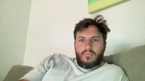 Snapshot of shondawg1 chatting on 10, 10, 2025 shondawg1 online show from 10, 10, 2025