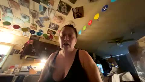 Snapshot of shorty920505 chatting on 29, 5, 2026 shorty920505 online show from 29, 5, 2026