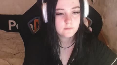 Snapshot of show_for_you chatting on 2, 2, 2026 show_for_you online show from 2, 2, 2026