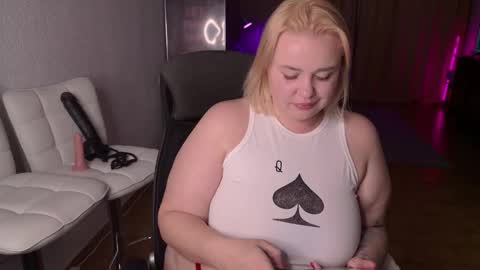 Mimi   online show from 21, 11, 2025