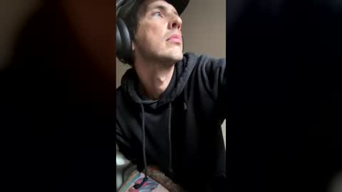 Snapshot of shrimp_stuck chatting on 26, 6, 2026 shrimp_stuck online show from 26, 6, 2026