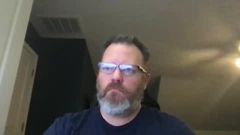 Snapshot of shughes740 chatting on 10, 9, 2025 shughes740 online show from 10, 9, 2025