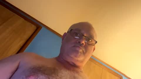 Snapshot of shurd7 chatting on 1, 8, 2026 shurd7 online show from 1, 8, 2026