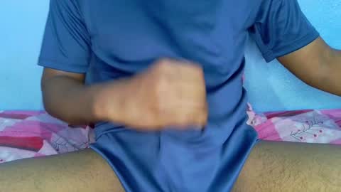 Snapshot of shy_eyes_ chatting on 3, 12, 2024 shyeyes online show from 3, 12, 2024