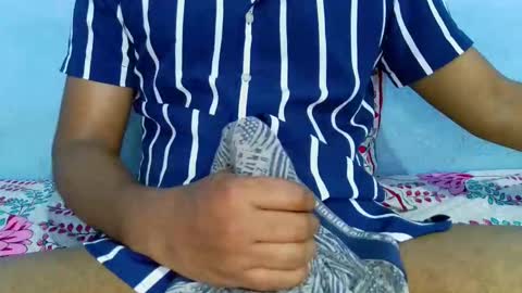 Snapshot of shy_eyes_ chatting on 21, 2, 2025 shyeyes online show from 21, 2, 2025