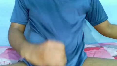 Snapshot of shy_eyes_ chatting on 24, 2, 2025 shyeyes online show from 24, 2, 2025