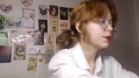 Milena online show from 15, 10, 2025