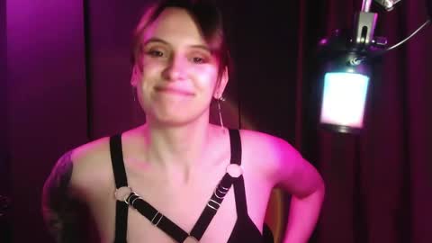 Snapshot of shy_miracle chatting on 12, 5, 2026 shy_miracle online show from 12, 5, 2026