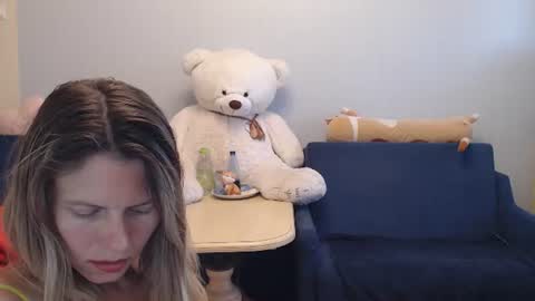 Snapshot of shy_moony chatting on 23, 6, 2026 just Alex online show from 23, 6, 2026