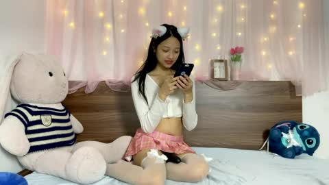 shy_pink_doll online show from 31, 5, 2026