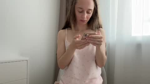 shy_schoolgirl_ online show from 26, 5, 2026