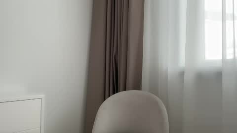 shy_schoolgirl_ online show from 4, 6, 2026