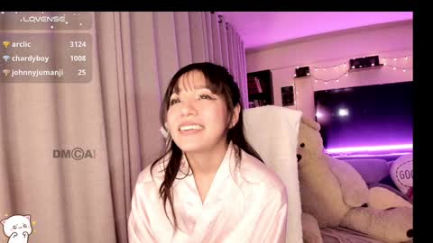 Snapshot of shyangie24 chatting on 8, 1, 2025 Angeline 3 independent come here when am horny... online show from 8, 1, 2025