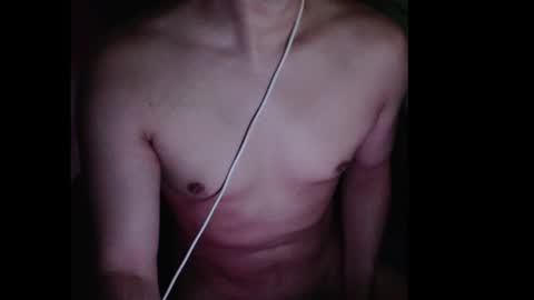 Snapshot of shyboy6000 chatting on 1, 11, 2025 shyboy6000 online show from 1, 11, 2025