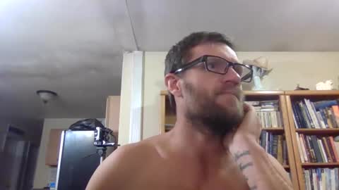 Snapshot of shyguy9387 chatting on 26, 12, 2024 shyguy9387 online show from 26, 12, 2024