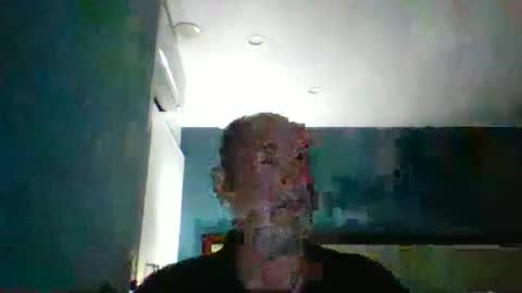 Snapshot of shyguytm chatting on 16, 9, 2025 shyguytm online show from 16, 9, 2025