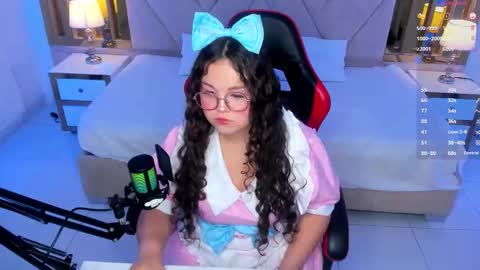 Shyly online show from 1, 12, 2025