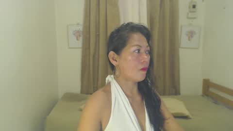 Snapshot of shyn_ann chatting on 28, 2, 2025 shyn_ann online show from 28, 2, 2025