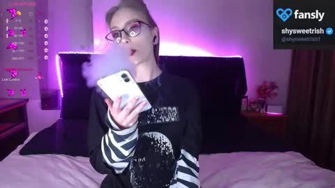 Snapshot of shysweetrish chatting on 13, 9, 2025 shysweetrish online show from 13, 9, 2025