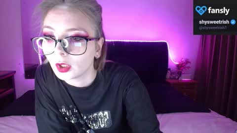 Snapshot of shysweetrish chatting on 25, 9, 2025 shysweetrish online show from 25, 9, 2025