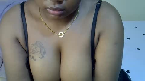 Snapshot of shyvenus chatting on 15, 5, 2026 Venus online show from 15, 5, 2026
