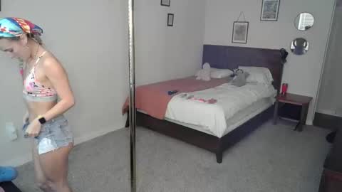 shypetitebaby online show from 17, 1, 2026