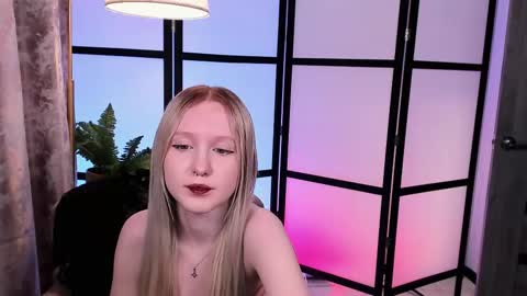 Sia online show from 27, 3, 2026