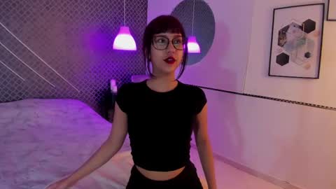 Snapshot of sia_roose chatting on 9, 9, 2025 Sia online show from 9, 9, 2025