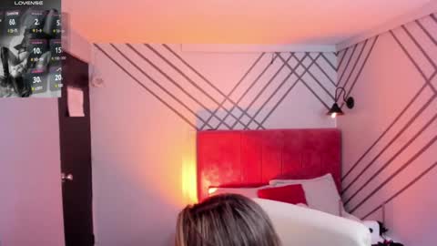 Snapshot of siamilf chatting on 2, 2, 2025 Mia online show from 2, 2, 2025