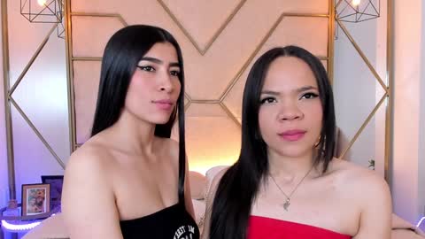 Siara and Zoe tattoo online show from 30, 1, 2025