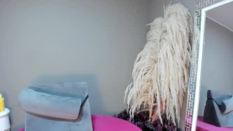 sienna_glow online show from 7, 11, 2025