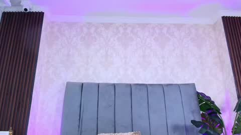Camila Vargas online show from 14, 1, 2025