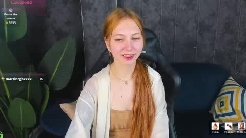 Snapshot of sienna_nyx chatting on 26, 5, 2026 Sienna online show from 26, 5, 2026