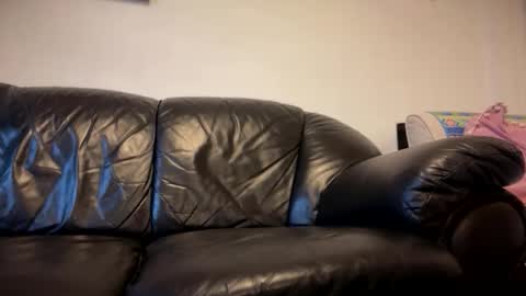 Snapshot of siergiej6969 chatting on 28, 10, 2025 R online show from 28, 10, 2025