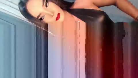 Snapshot of sierrafina_mcbride chatting on 3, 5, 2026 Sierrafina online show from 3, 5, 2026