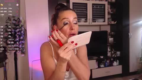 silenaa_sloussen online show from 13, 11, 2025