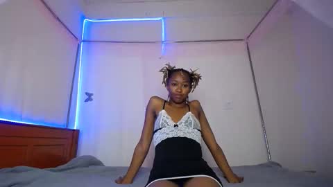Snapshot of silent_lovie chatting on 15, 3, 2026 silent_lovie online show from 15, 3, 2026