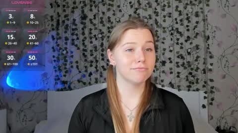 Chloe online show from 26, 11, 2025