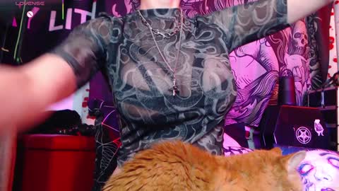 Allmylinkssilentmary666 online show from 16, 1, 2026