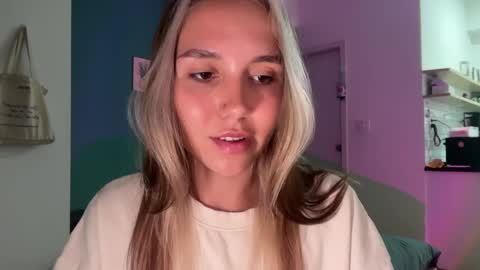 You fav Miss Si online show from 26, 3, 2026