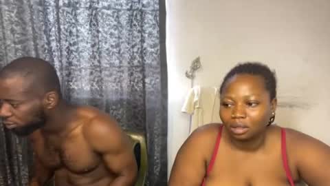 Snapshot of silkyandmaster chatting on 25, 2, 2026 silkyandmasterr online show from 25, 2, 2026