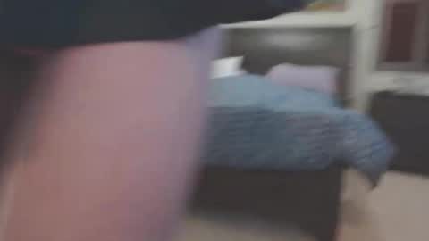 Silkylvr Crossdresser online show from 21, 12, 2025