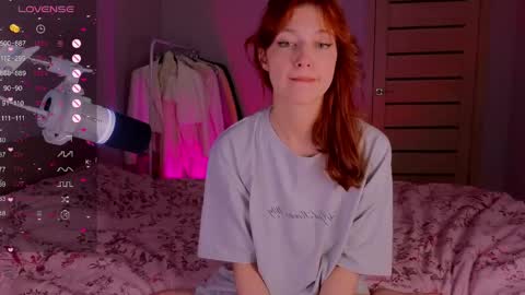 Snapshot of silly___woman chatting on 1, 6, 2026 silly___woman online show from 1, 6, 2026