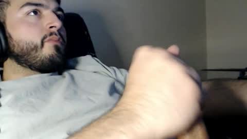 Snapshot of silva1018 chatting on 11, 1, 2026 Alvaro online show from 11, 1, 2026