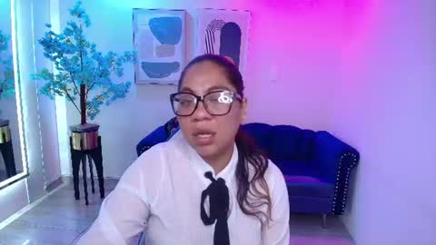 Snapshot of silvana_lane chatting on 7, 8, 2026 Silvana online show from 7, 8, 2026