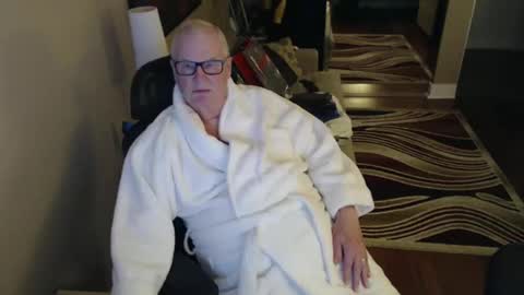 Snapshot of silverfoxmps chatting on 9, 2, 2025 silverfox online show from 9, 2, 2025