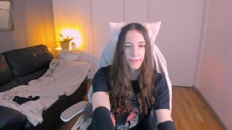 silvermuse online show from 9, 4, 2026