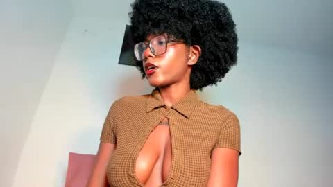 Snapshot of silverosequeen chatting on 7, 8, 2026 silverosequeen online show from 7, 8, 2026